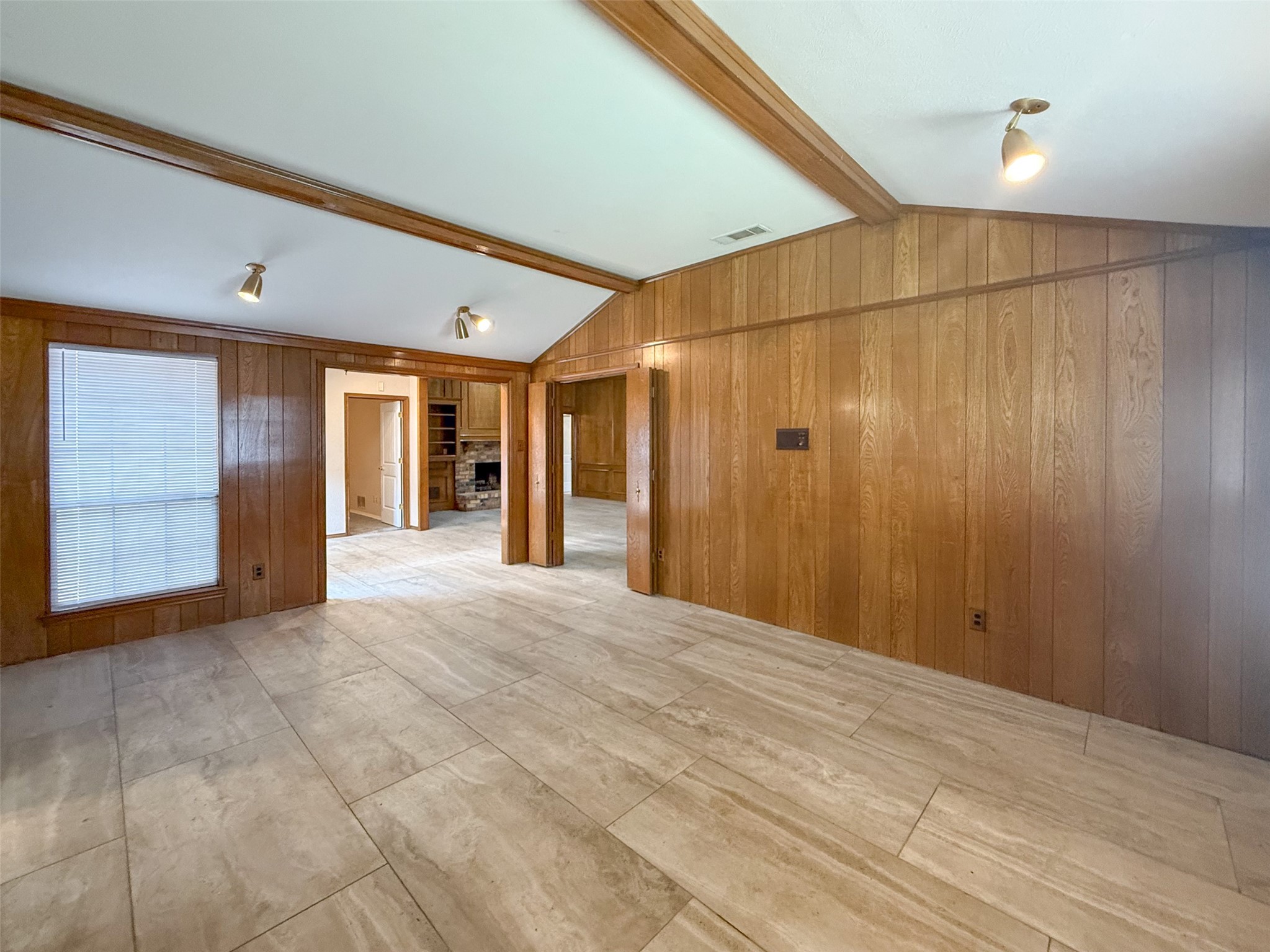 6643 Garlinghouse Lane Dallas TX 75252