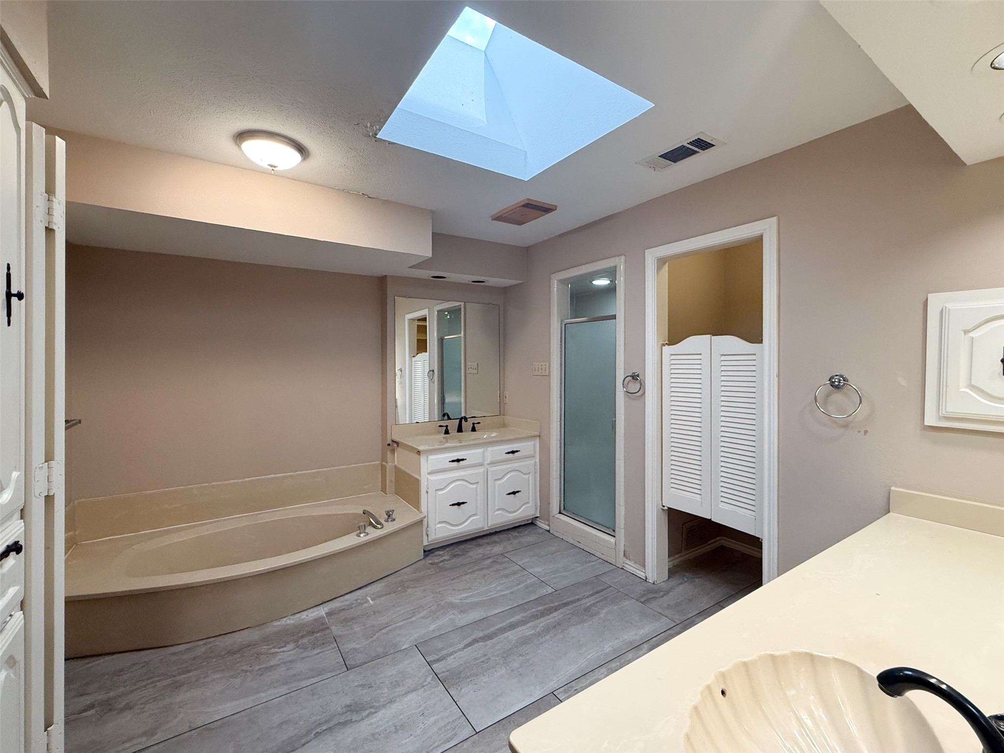6643 Garlinghouse Lane Dallas TX 75252