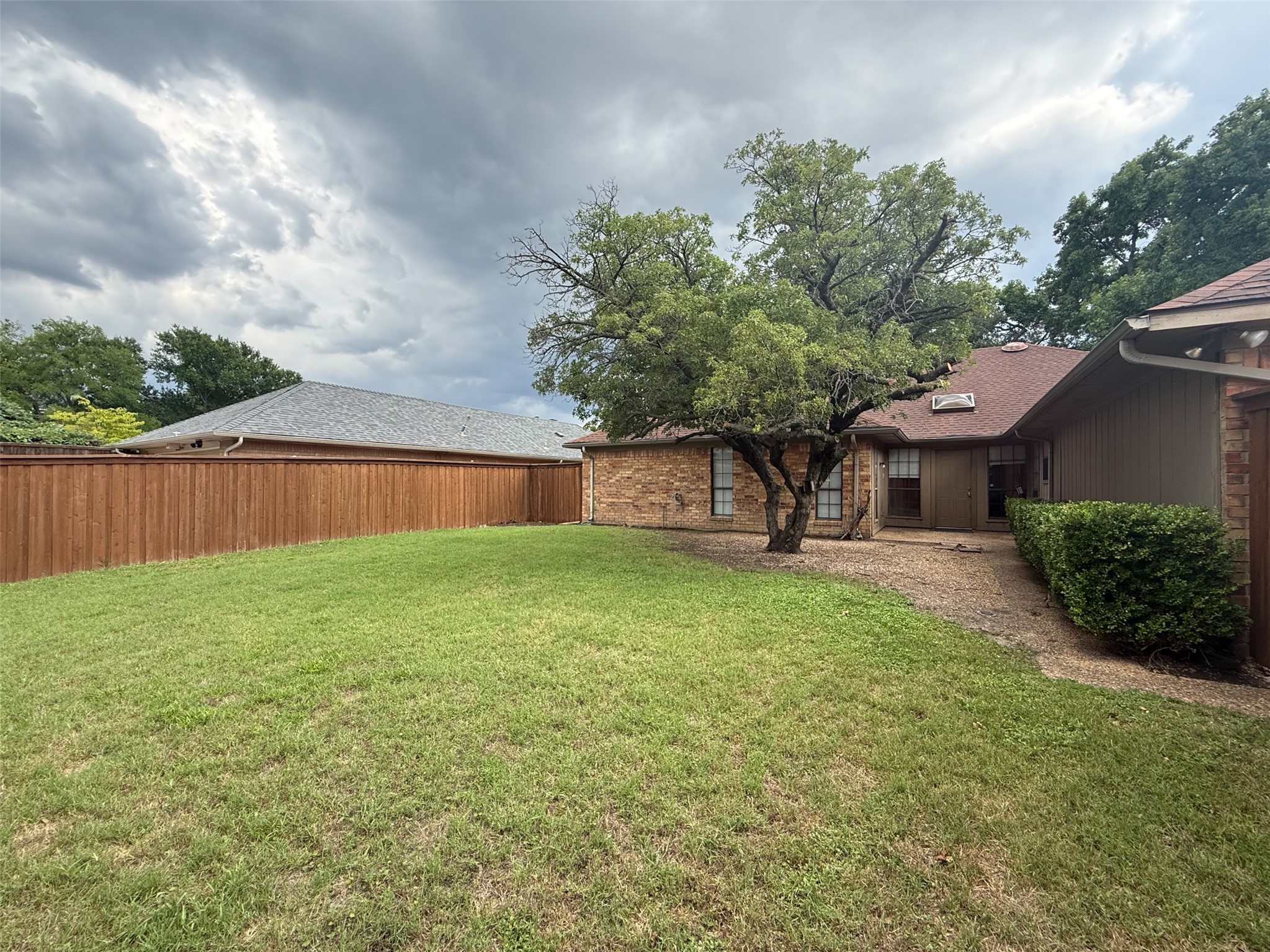 6643 Garlinghouse Lane Dallas TX 75252