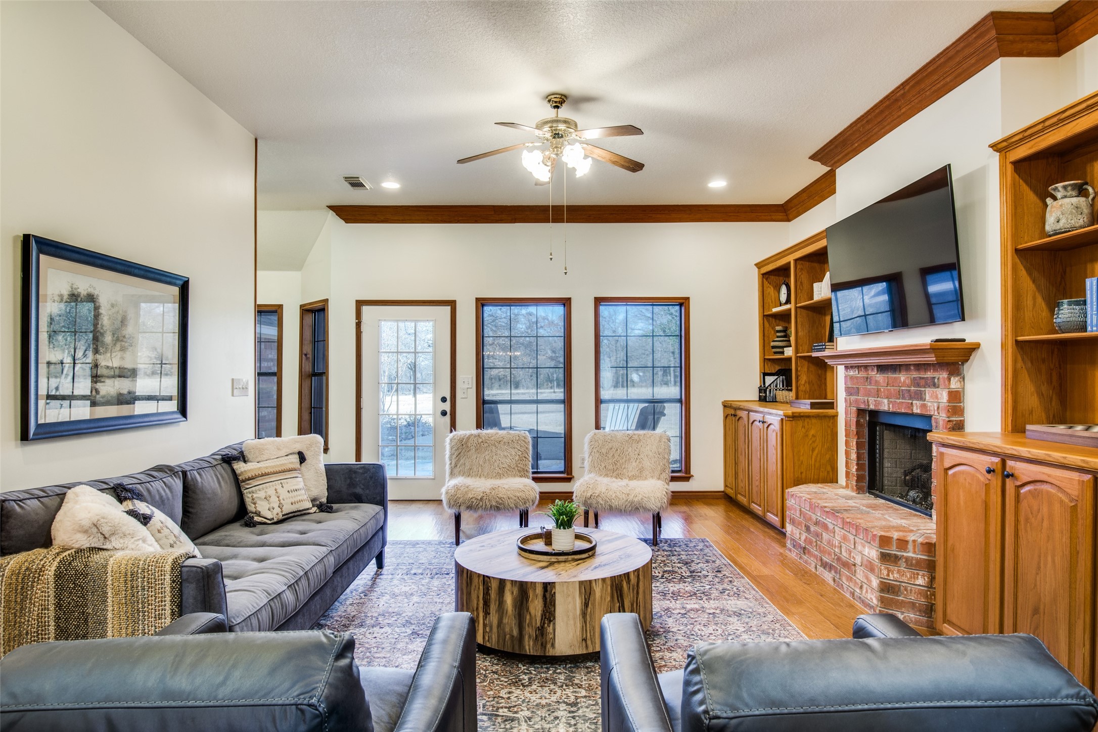 4920 Glen Oaks Circle Aubrey TX 76227