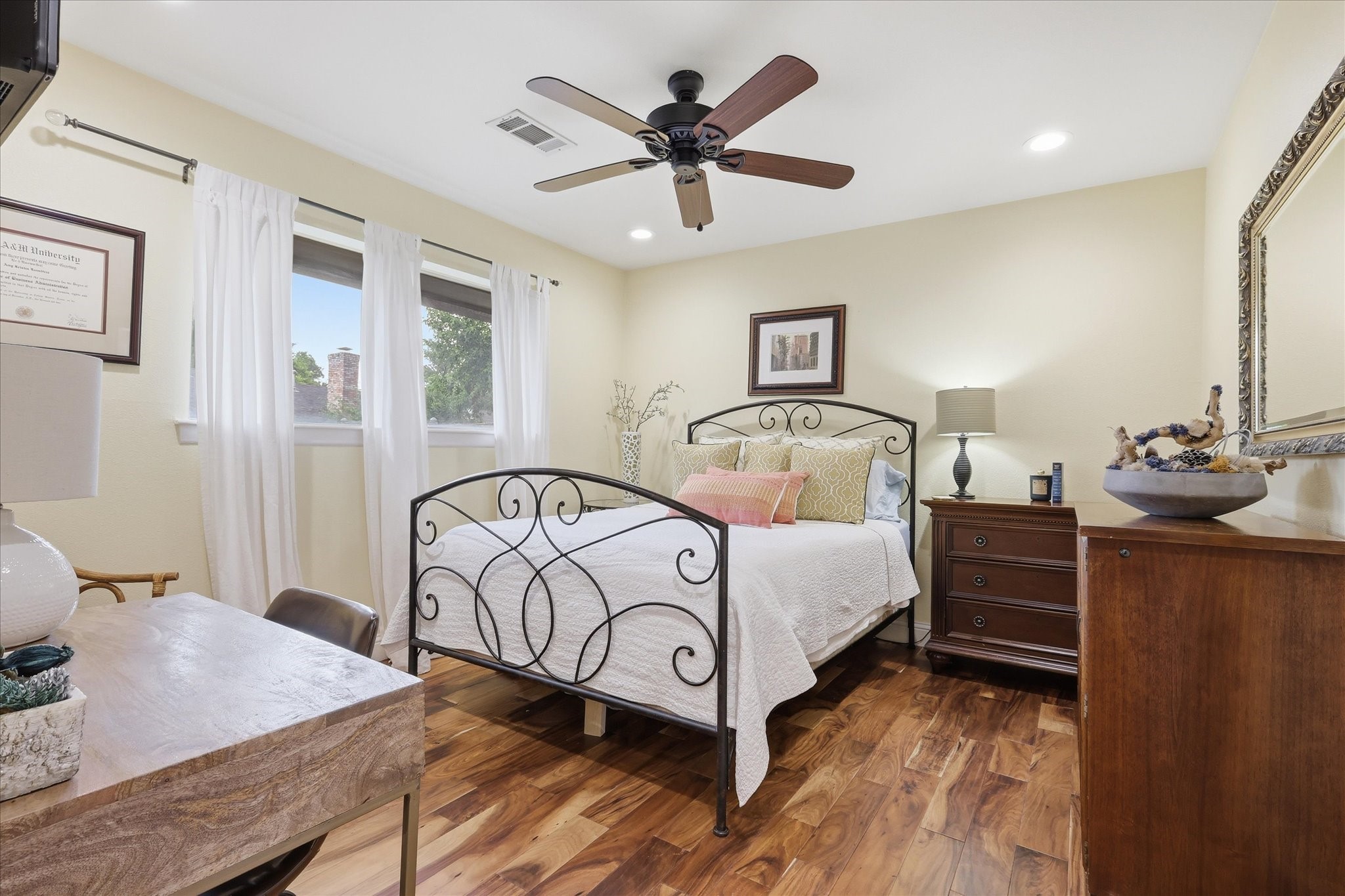 14840 Knollview Drive Dallas TX 75248