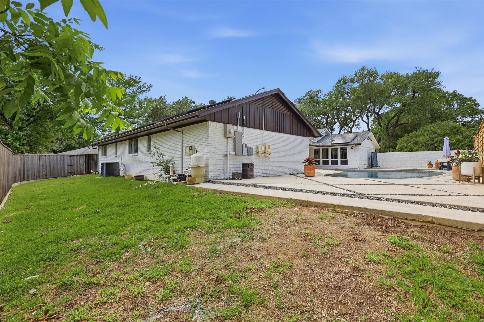 14840 Knollview Drive Dallas TX 75248
