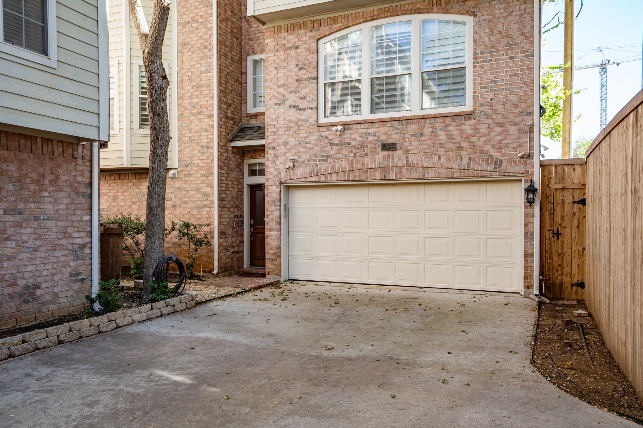 2704 Welborn Street Dallas TX 75219