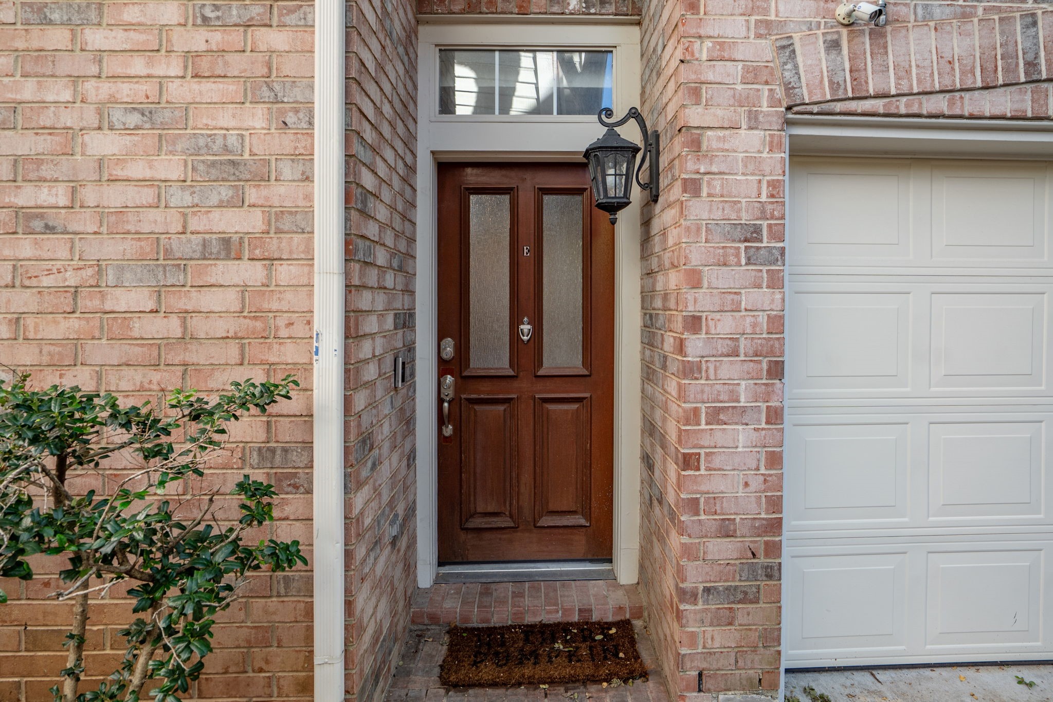 2704 Welborn Street Dallas TX 75219