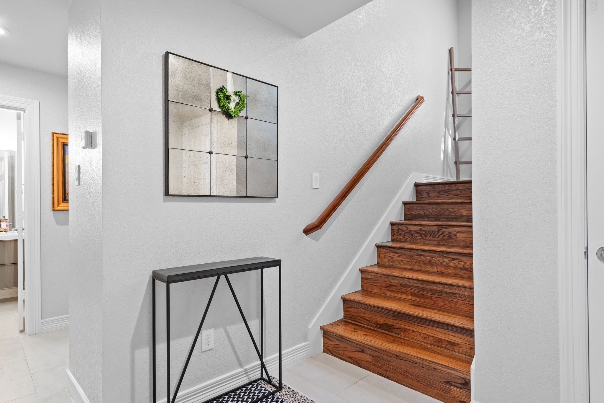 2704 Welborn Street Dallas TX 75219