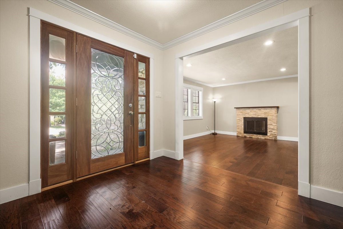 2123 Wilson Drive Arlington TX 76011