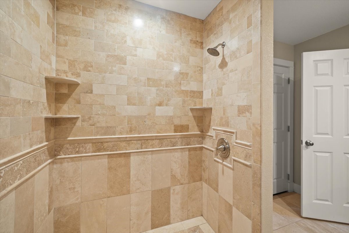 2123 Wilson Drive Arlington TX 76011