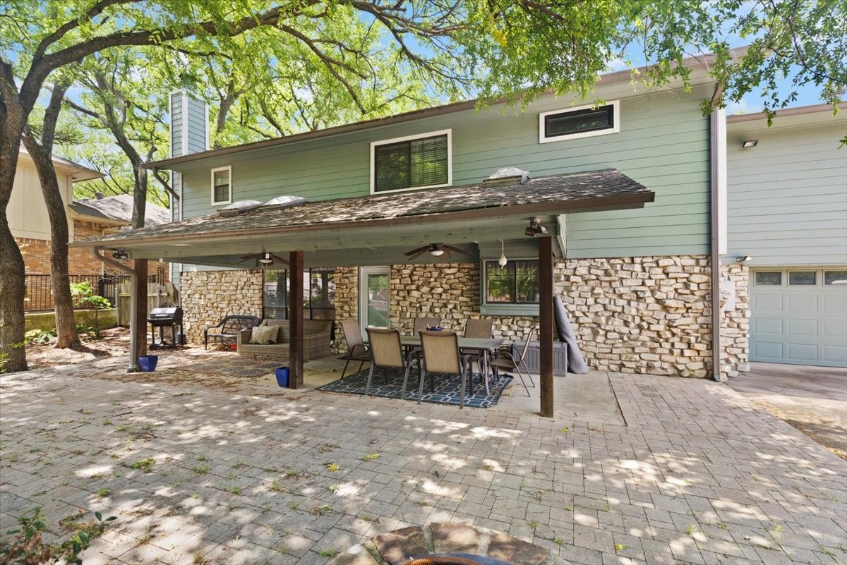 2123 Wilson Drive Arlington TX 76011