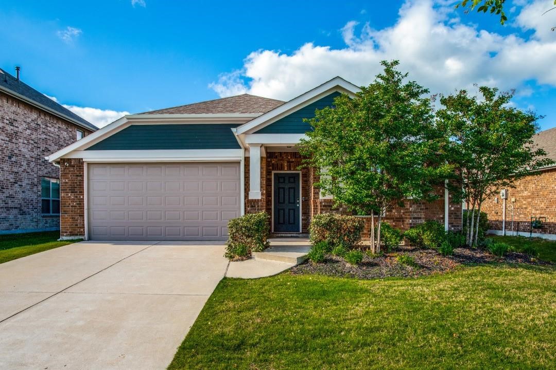 1905 Ranch Trail Road Aubrey TX 76227