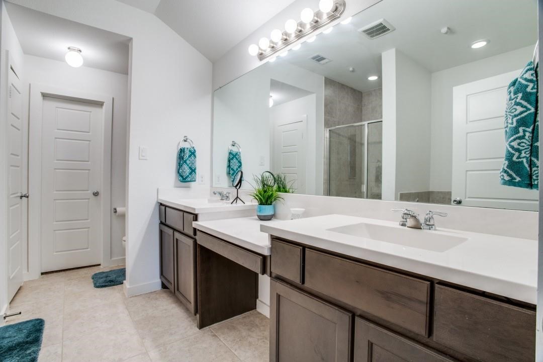 1905 Ranch Trail Road Aubrey TX 76227