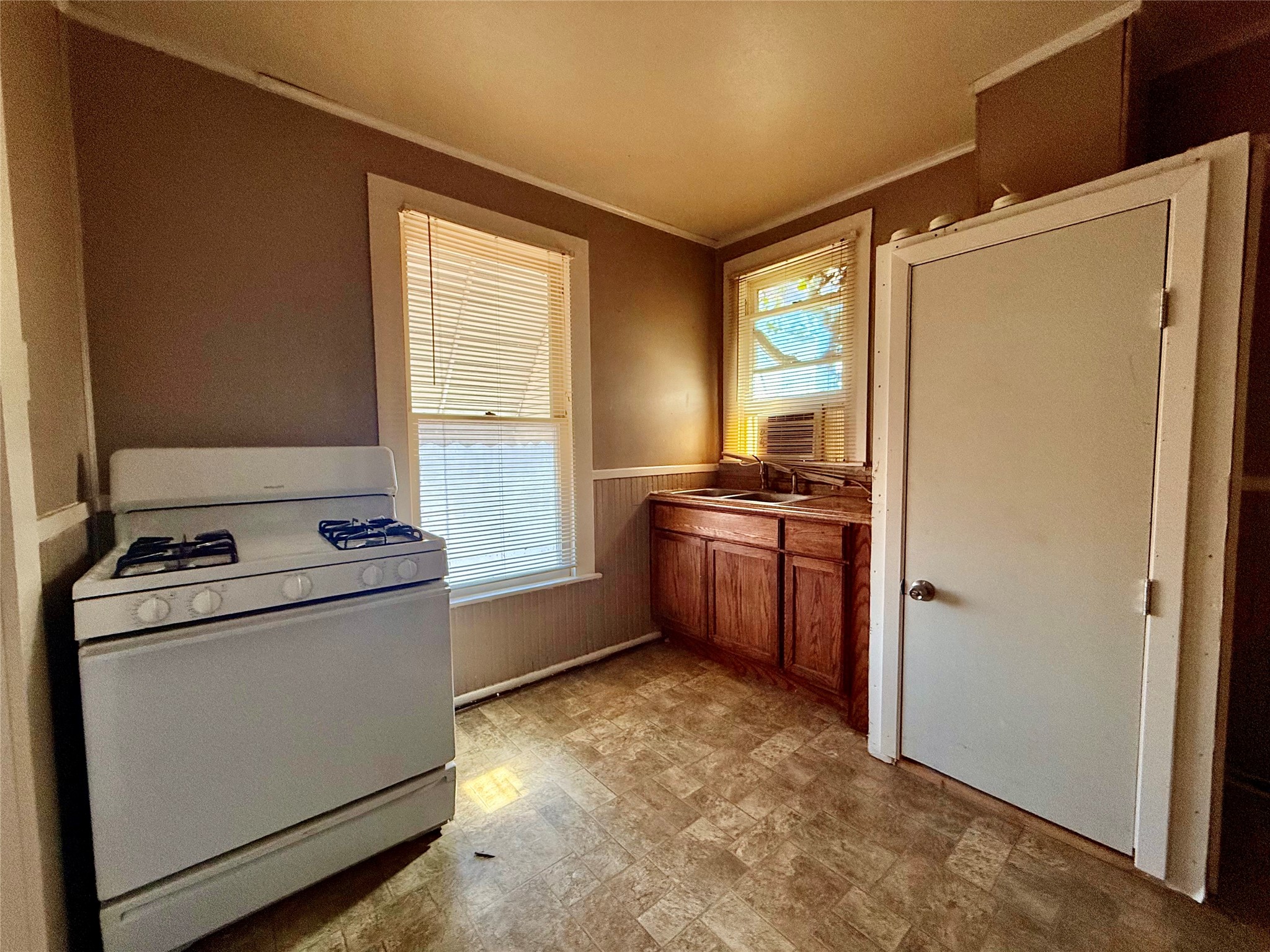 3100 Avenue G Fort Worth TX 76105