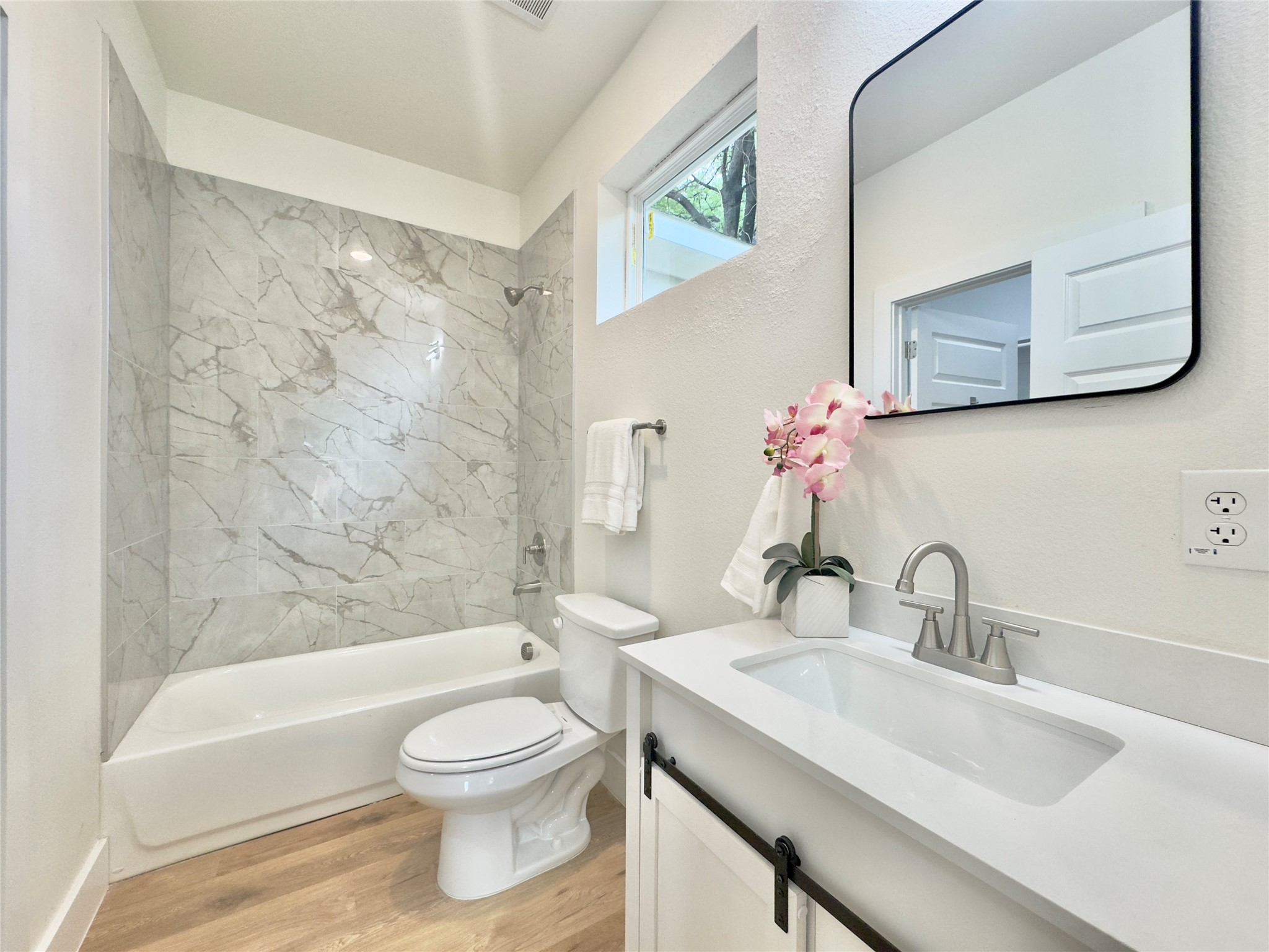 3801 Carpenter Avenue Dallas TX 75210
