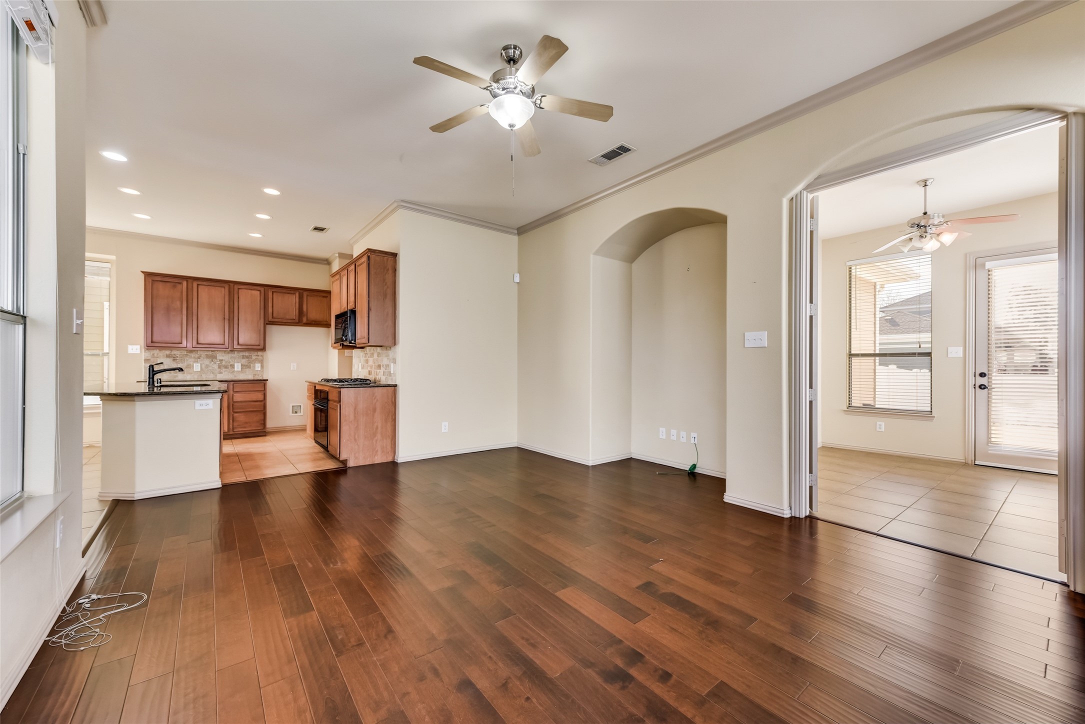 1152 Spanish Moss Drive Savannah TX 76227