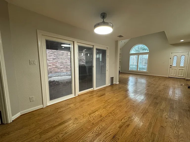 6015 Willow Wood Lane Dallas TX 75252