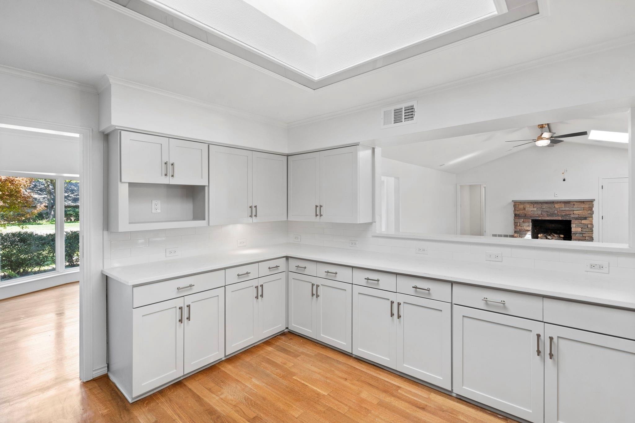 3940 Shady Hill Drive Dallas TX 75229