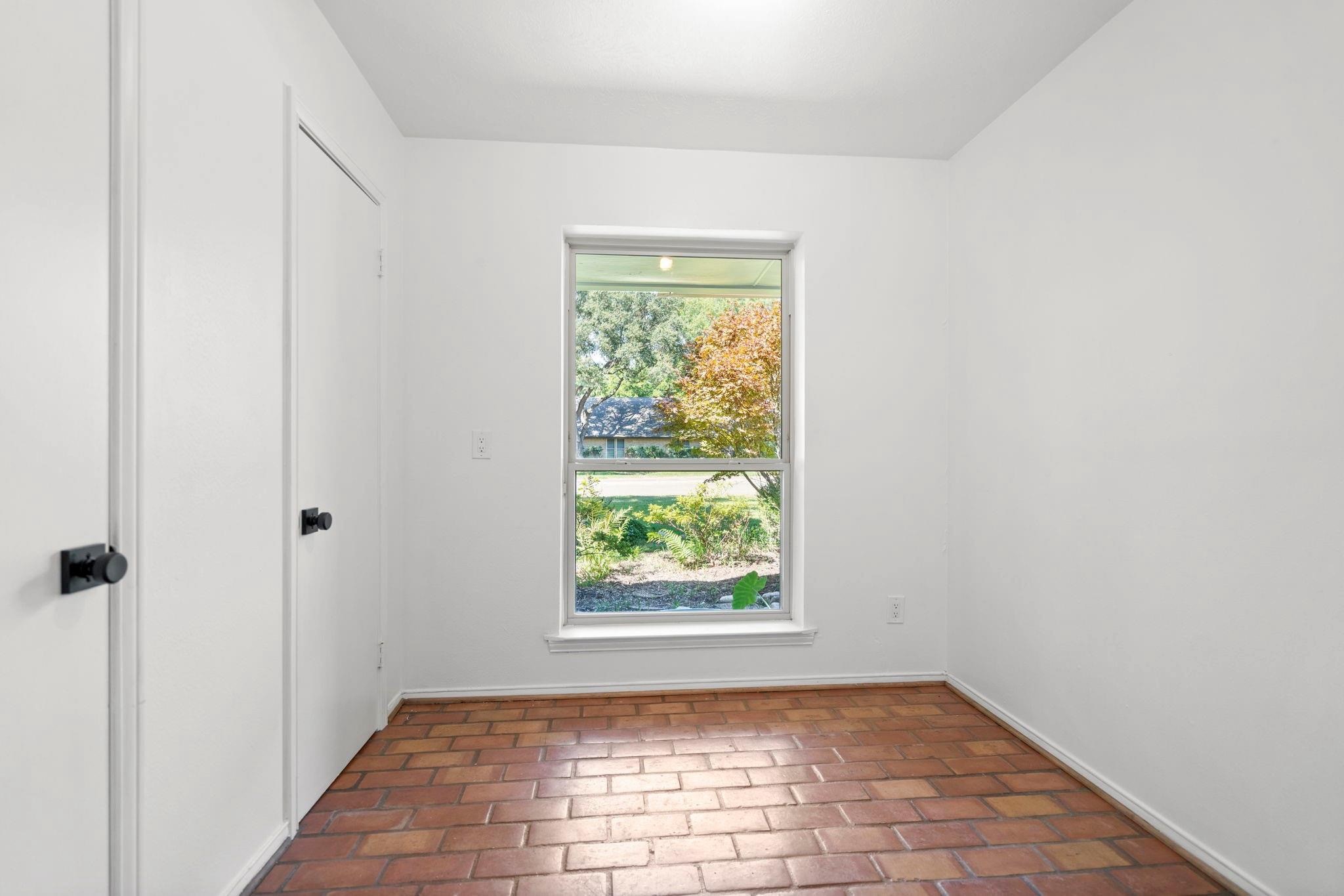 3940 Shady Hill Drive Dallas TX 75229