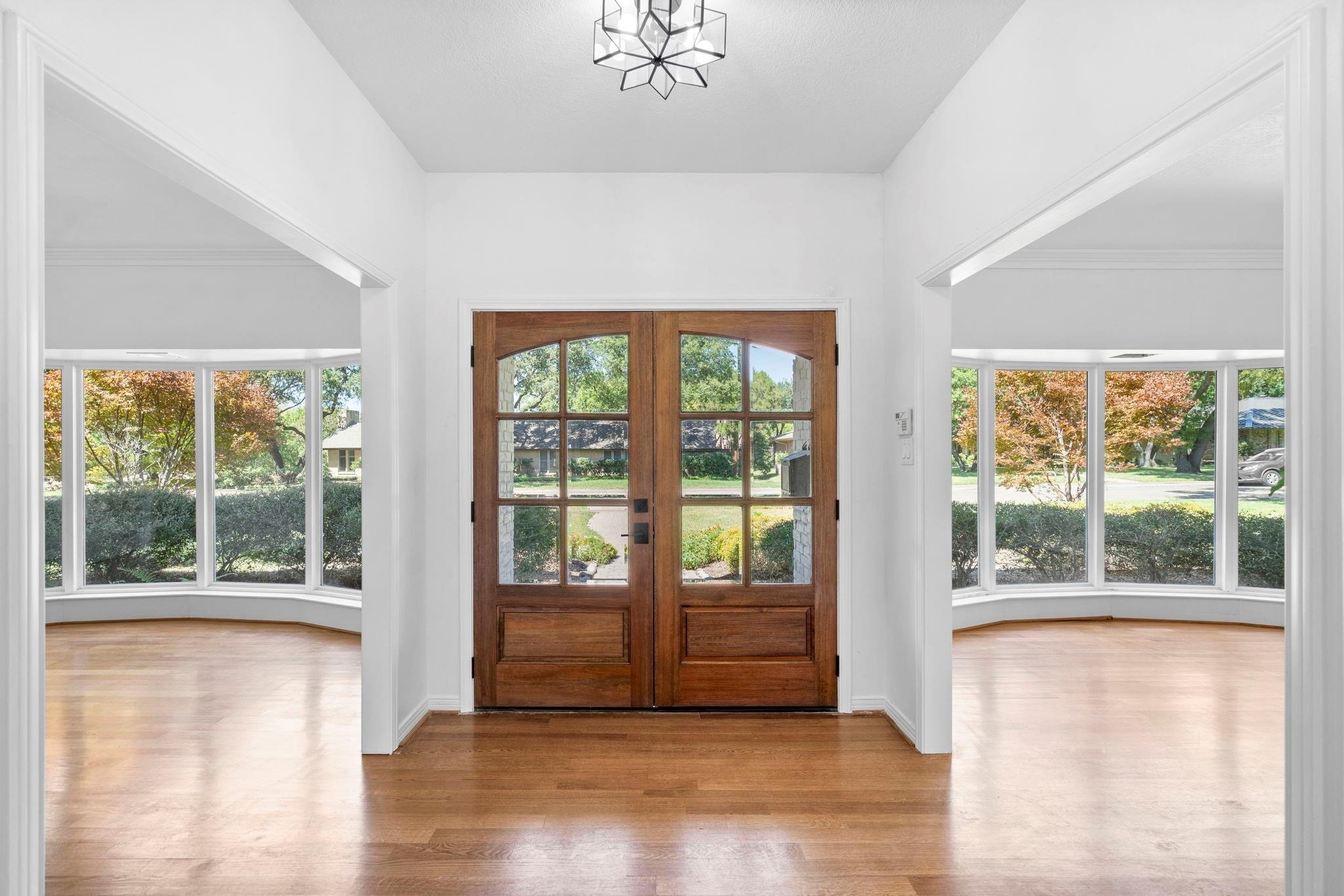 3940 Shady Hill Drive Dallas TX 75229