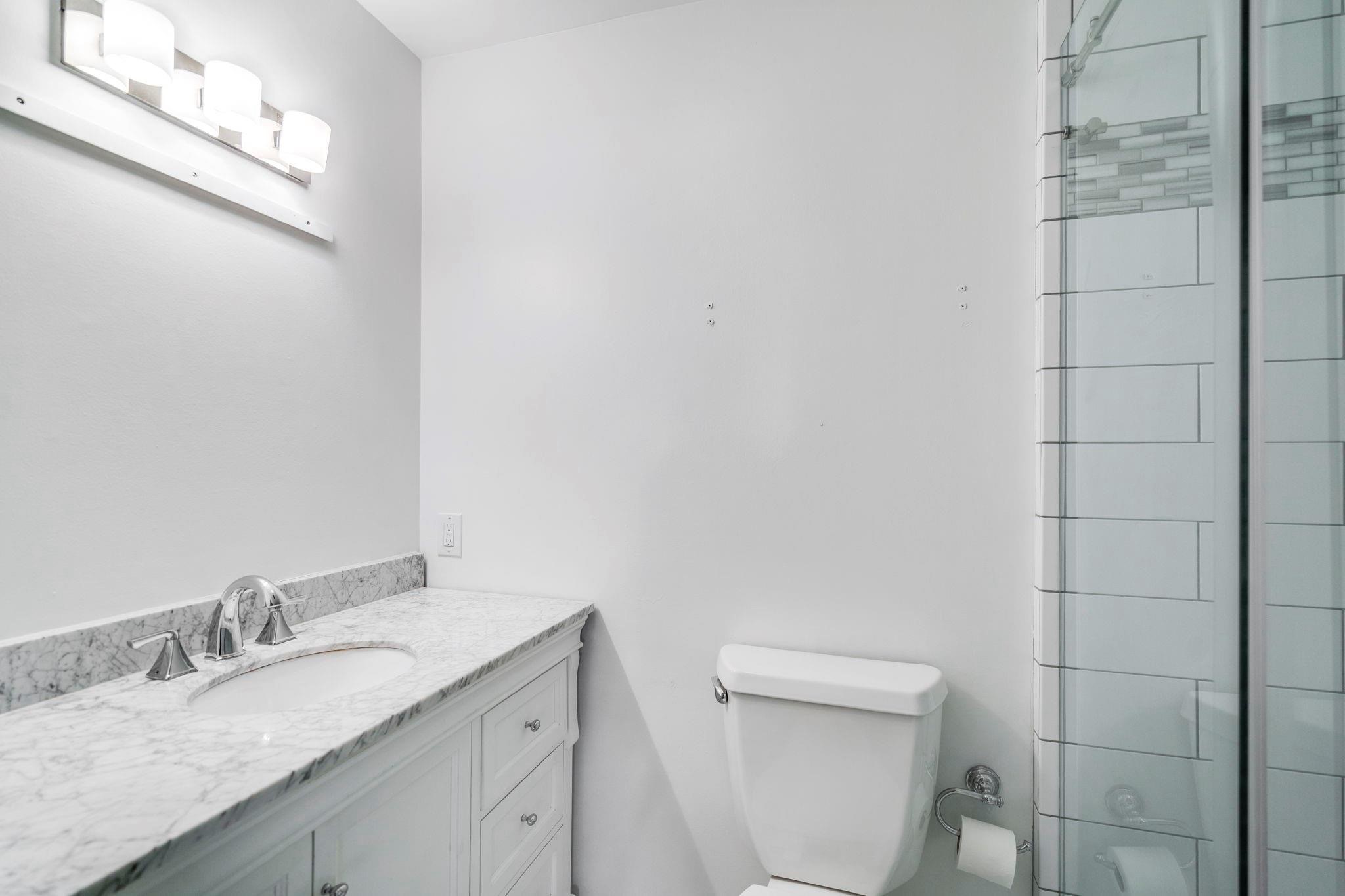 3940 Shady Hill Drive Dallas TX 75229