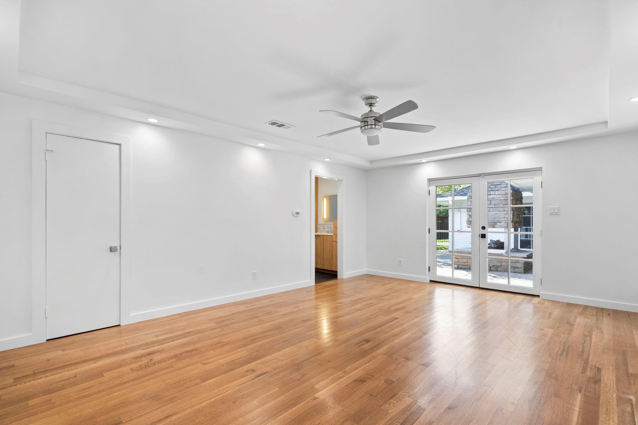 3940 Shady Hill Drive Dallas TX 75229