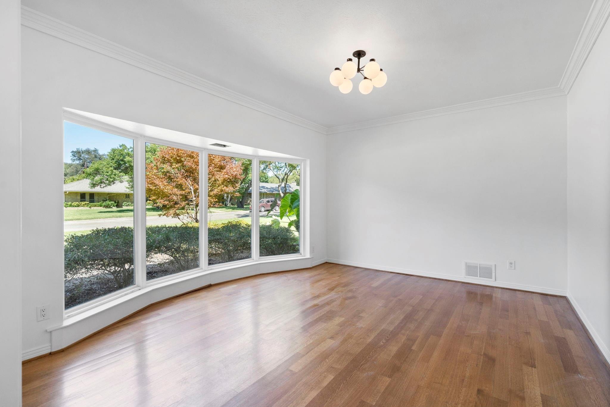 3940 Shady Hill Drive Dallas TX 75229