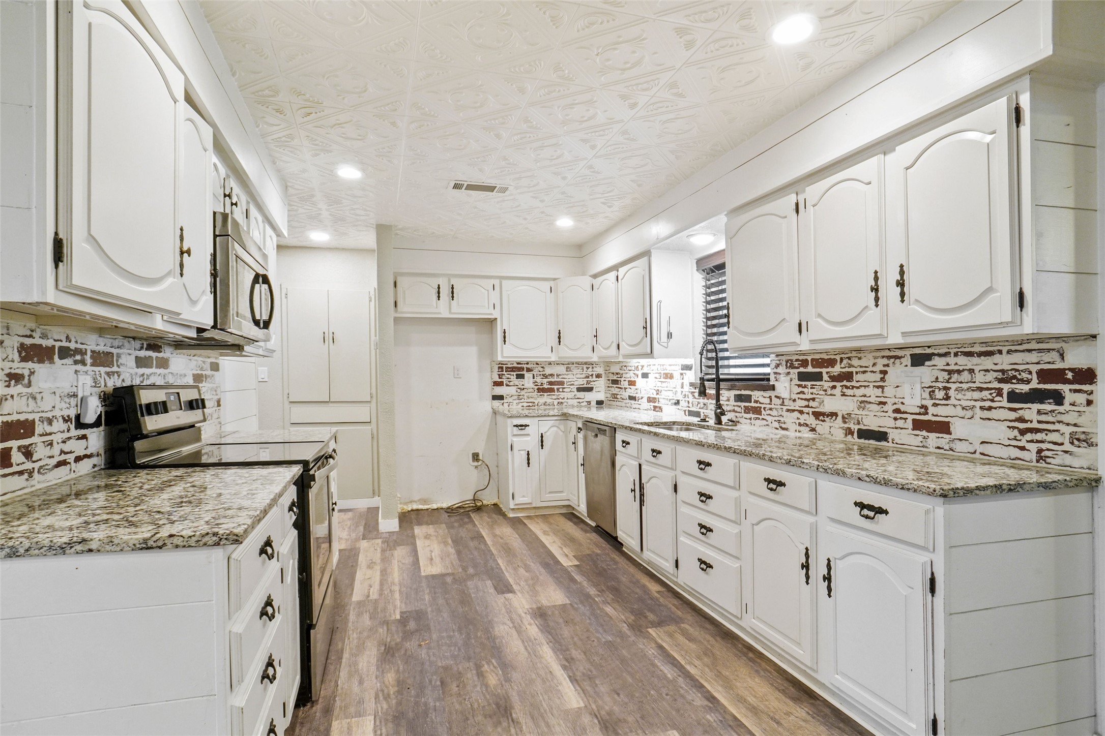 119 Olde Towne Road Paradise TX 76073