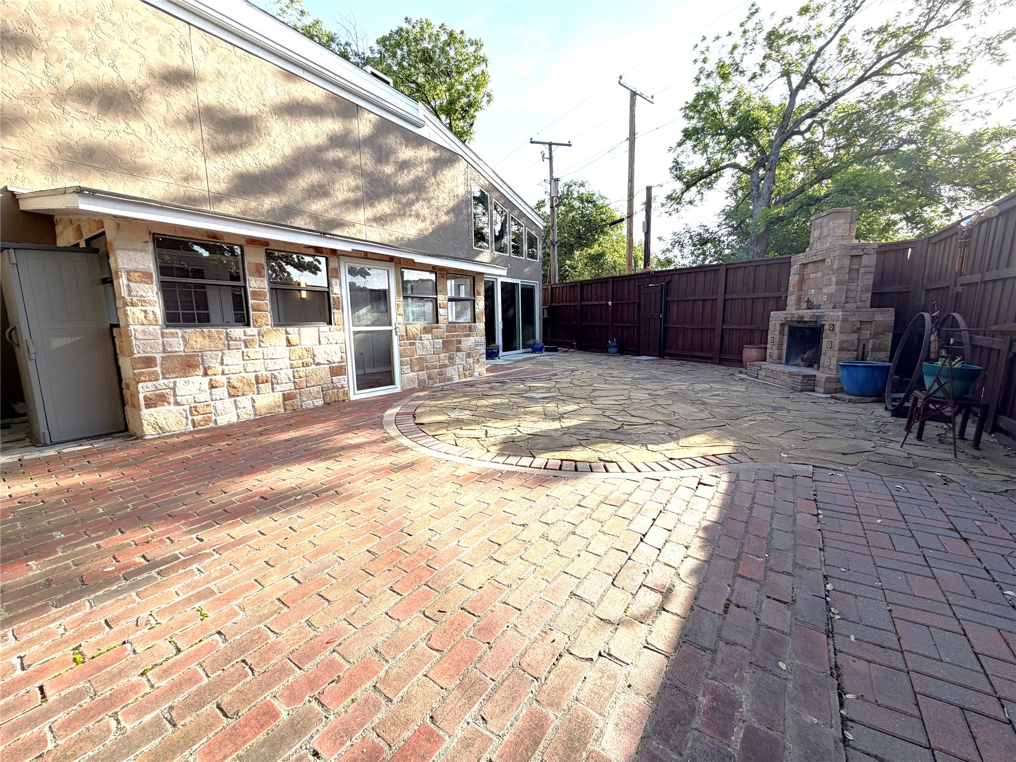 1725 Ashland Avenue Fort Worth TX 76107