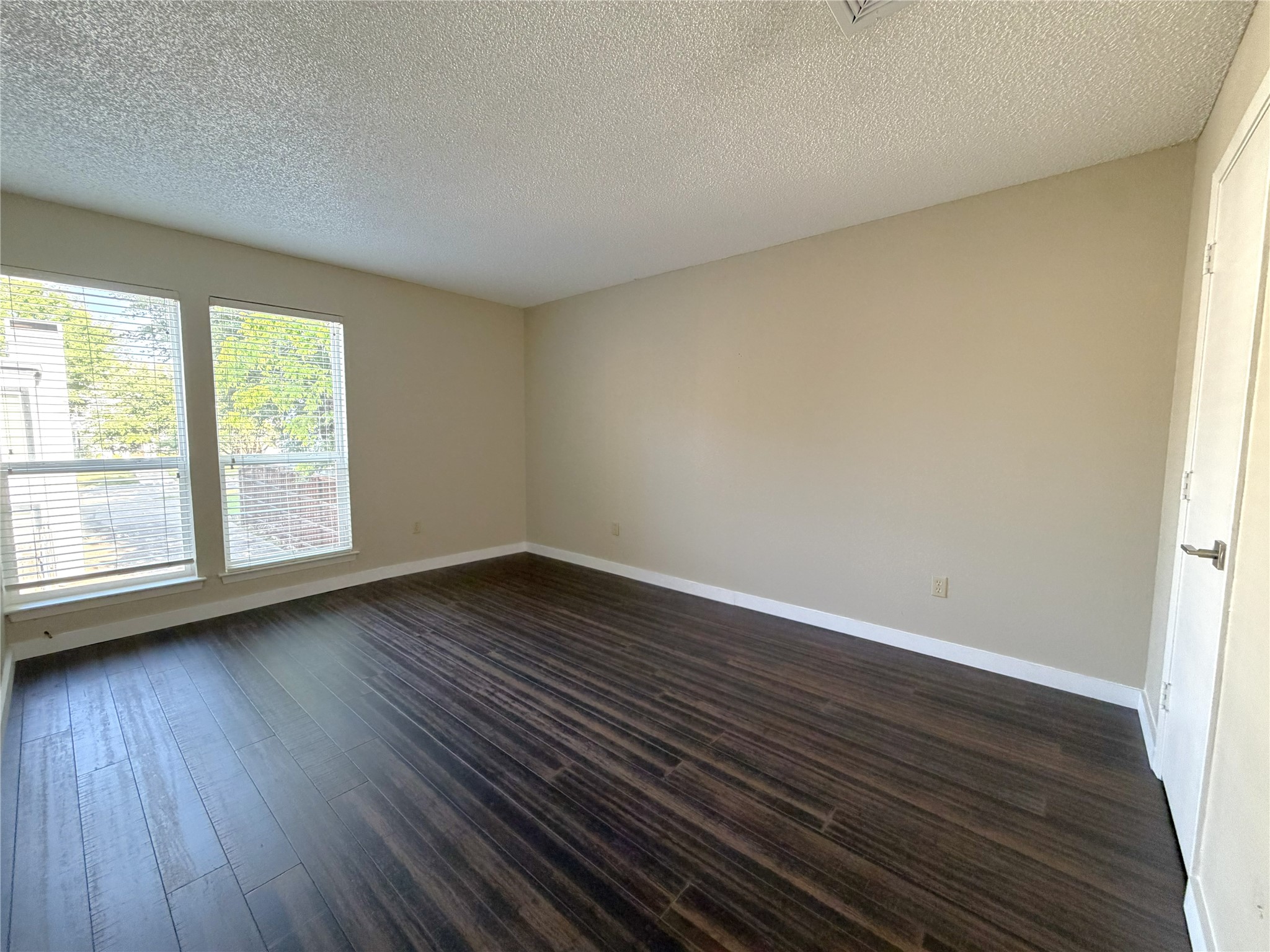 1725 Ashland Avenue Fort Worth TX 76107
