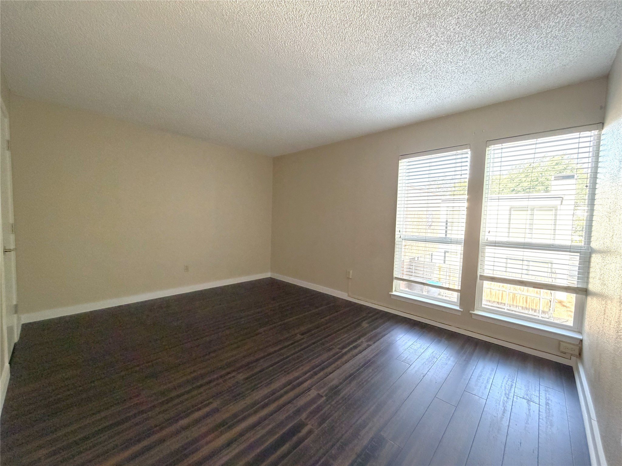1725 Ashland Avenue Fort Worth TX 76107