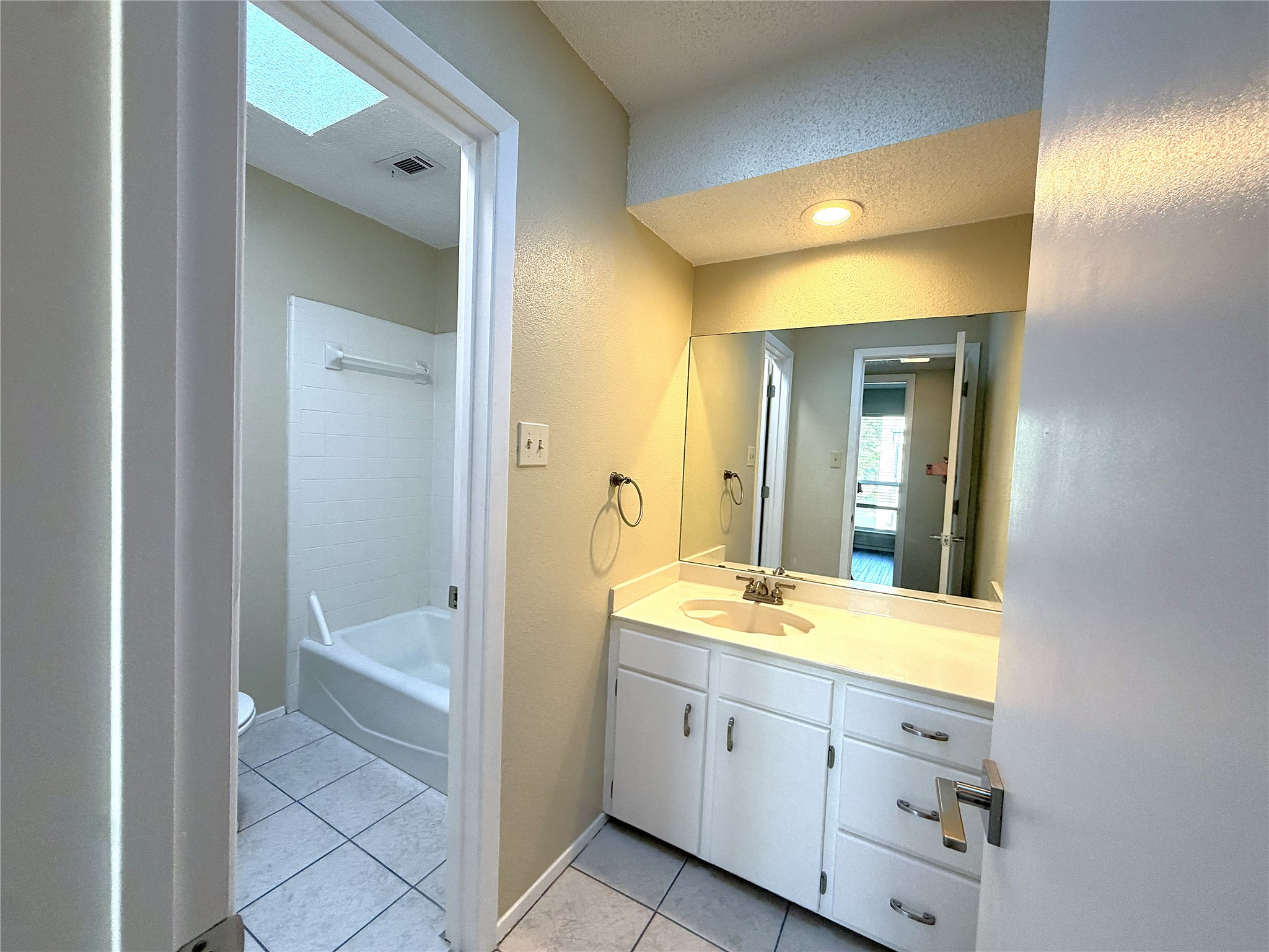 1725 Ashland Avenue Fort Worth TX 76107