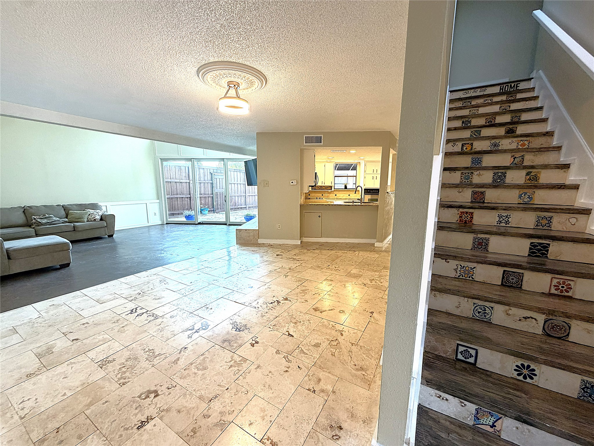 1725 Ashland Avenue Fort Worth TX 76107
