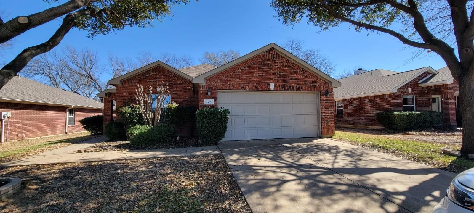 704 International Drive Euless TX 76039