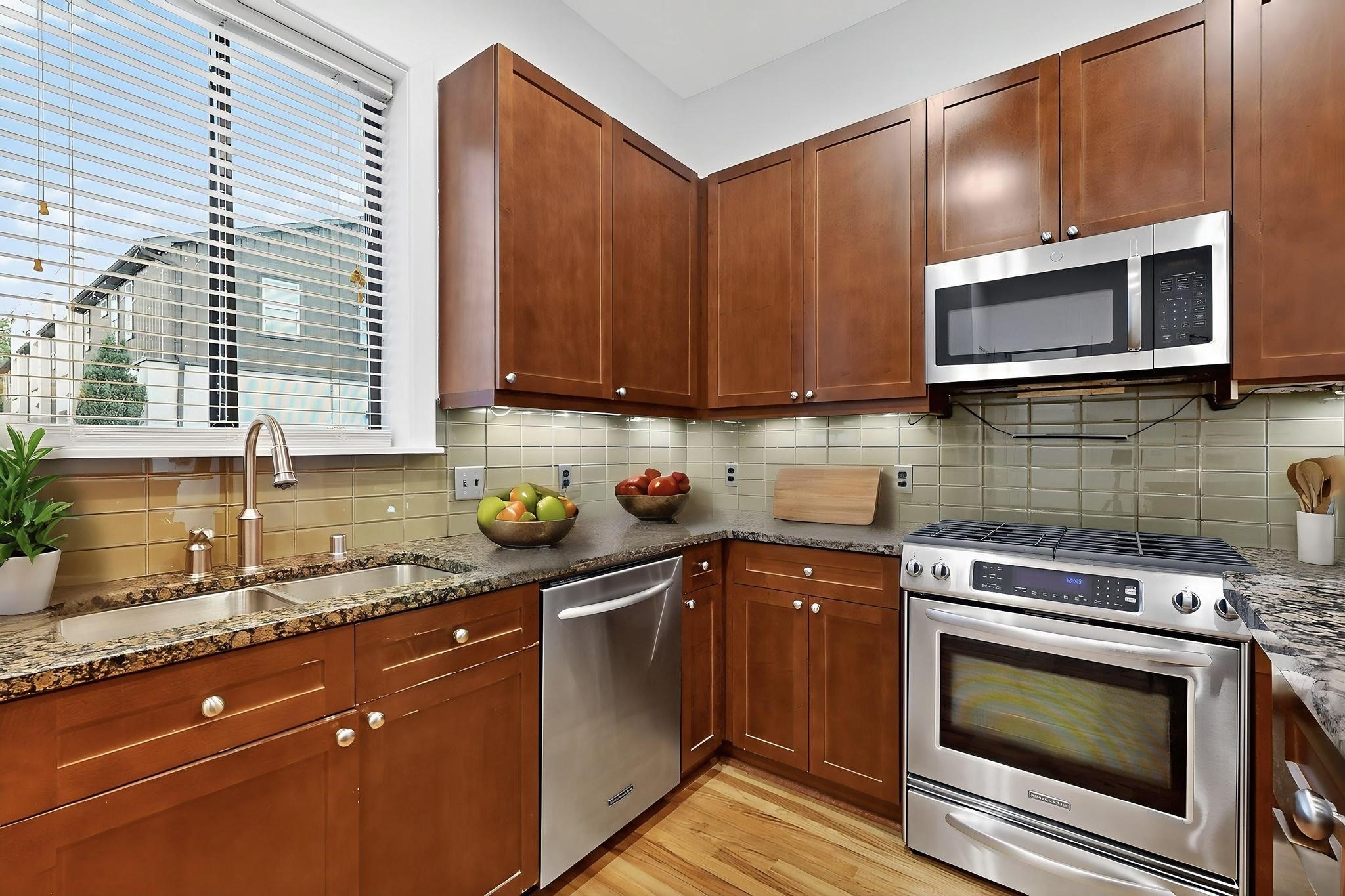 4211 Rawlins Street Dallas TX 75219