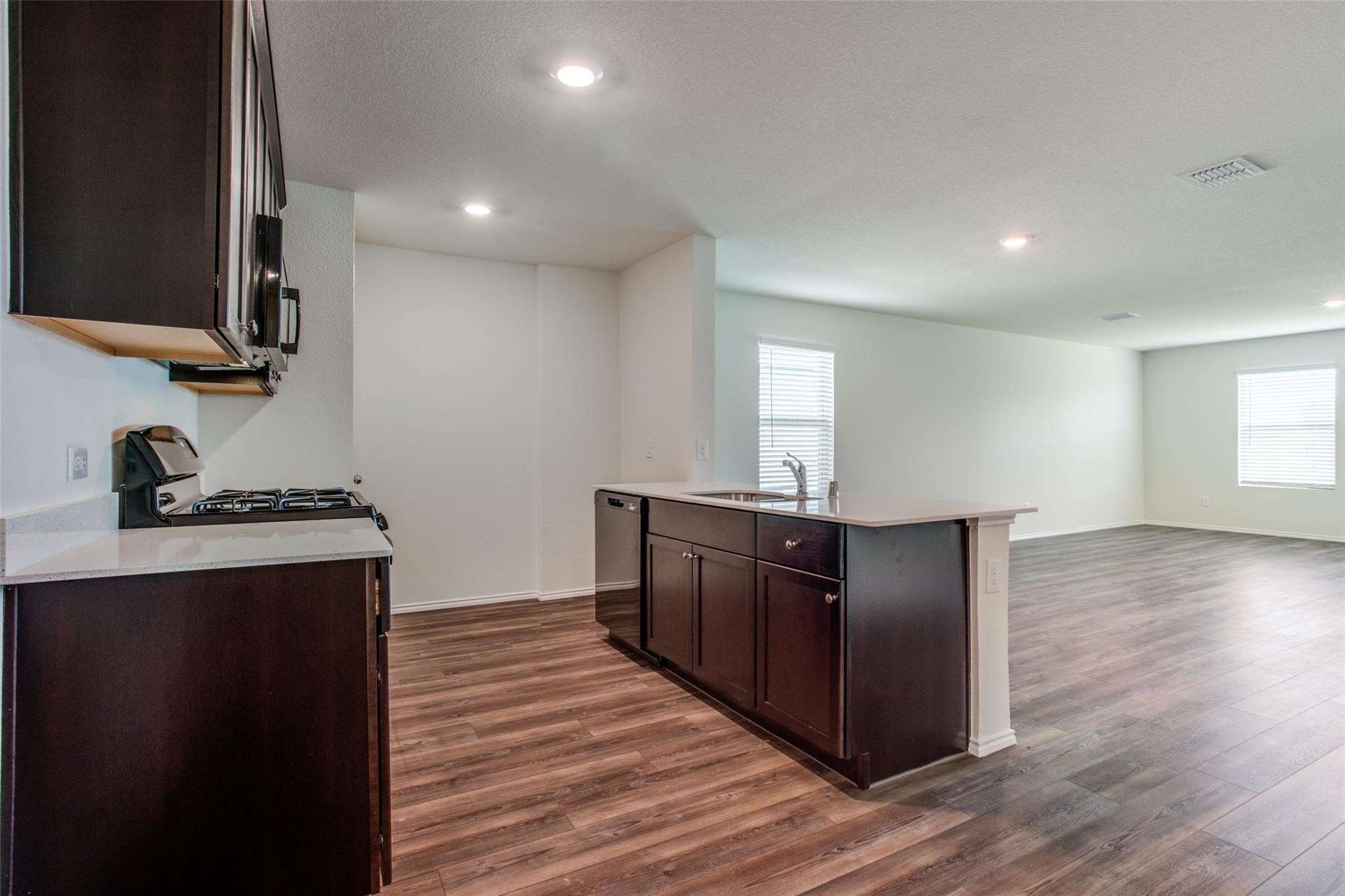 1809 River Crossing Drive Anna TX 75409