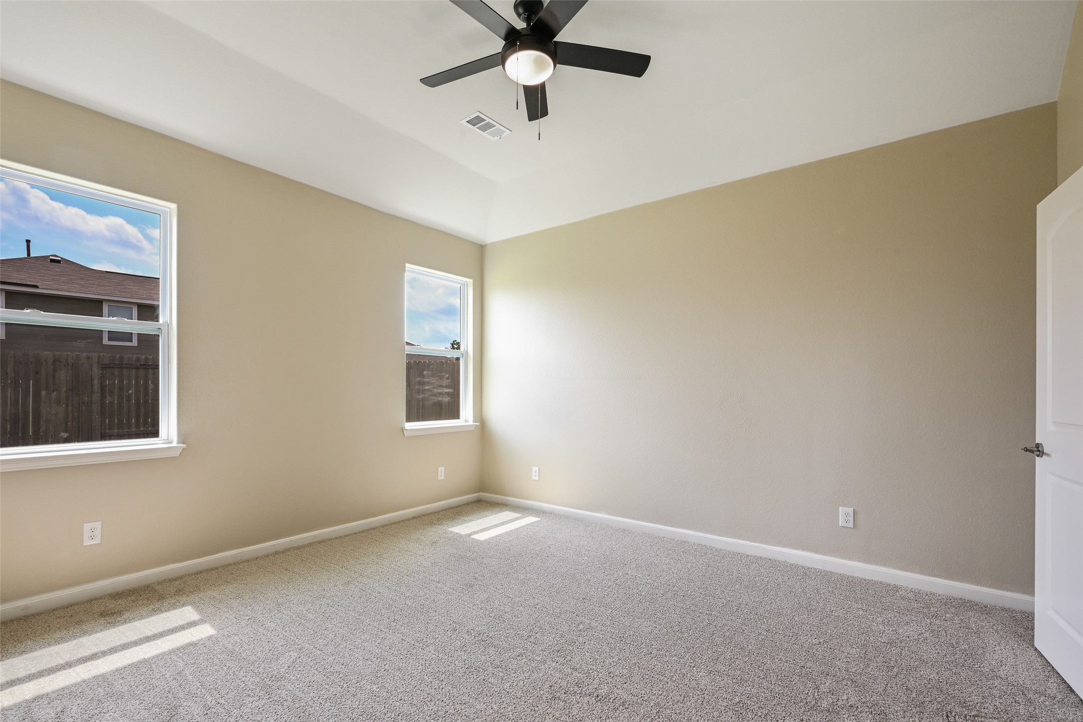 9609 Sierra Grande Drive Fort Worth TX 76140
