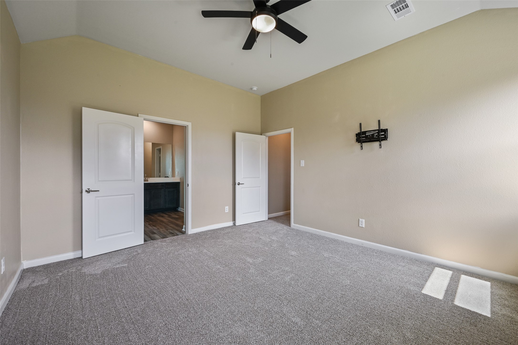 9609 Sierra Grande Drive Fort Worth TX 76140