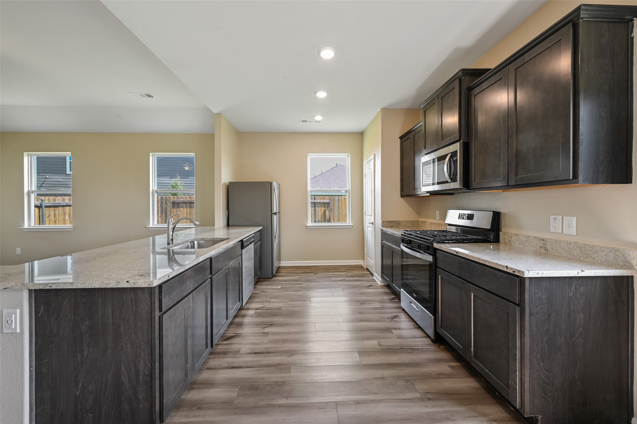 9609 Sierra Grande Drive Fort Worth TX 76140
