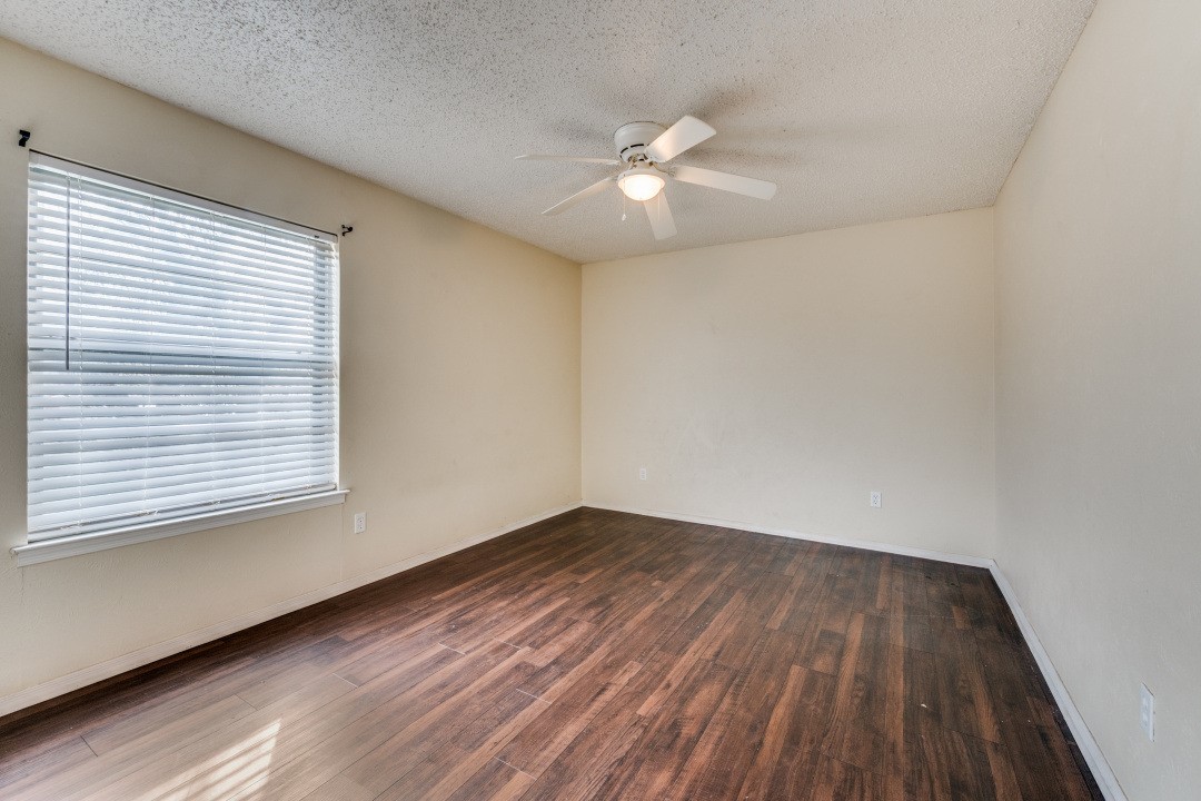 6917 Bennington Drive Watauga TX 76148