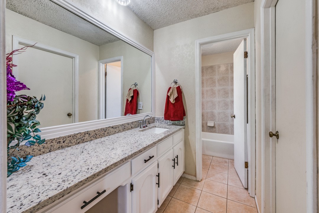 6917 Bennington Drive Watauga TX 76148