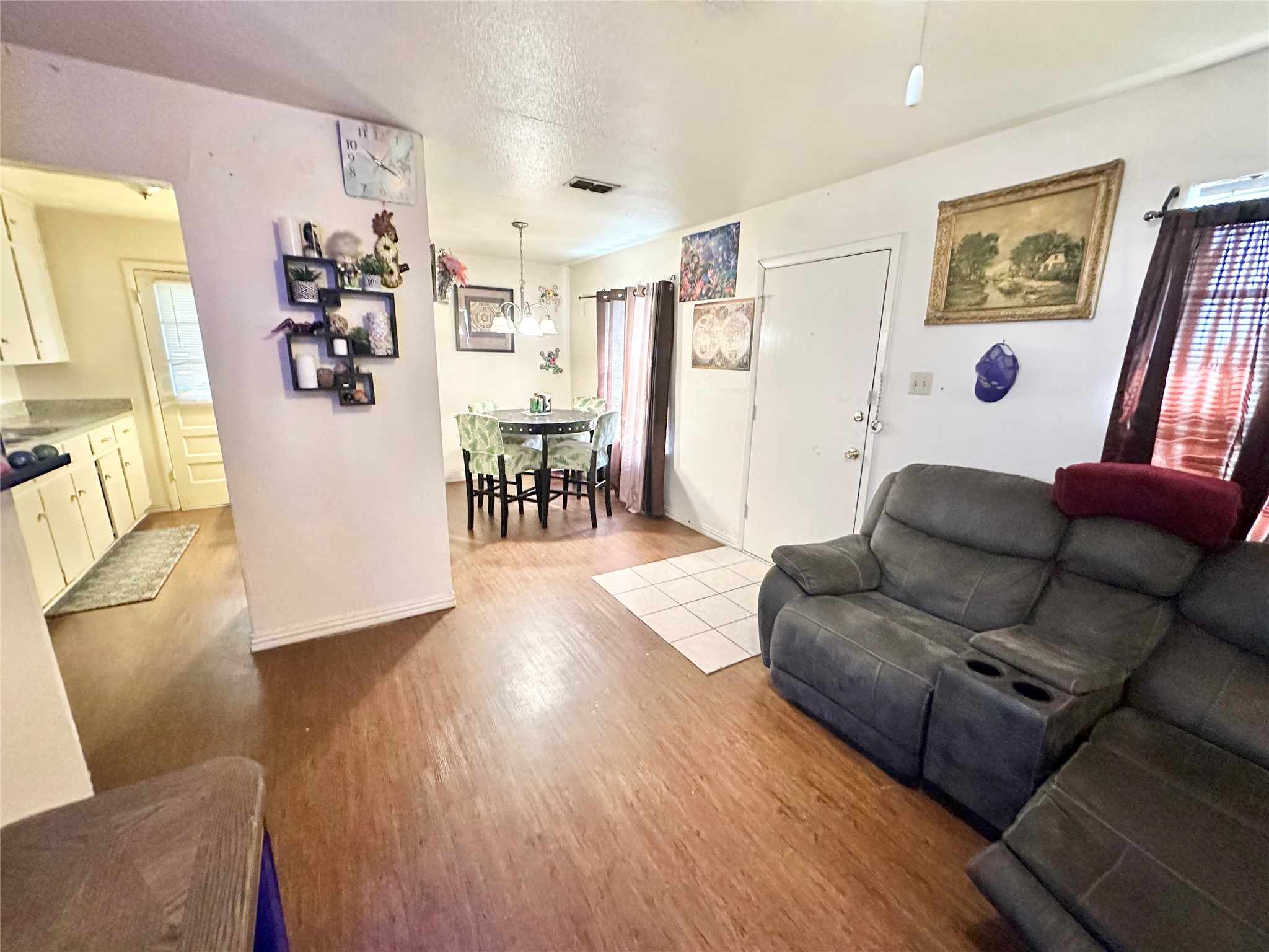 915 N 7th Street Sanger TX 76266