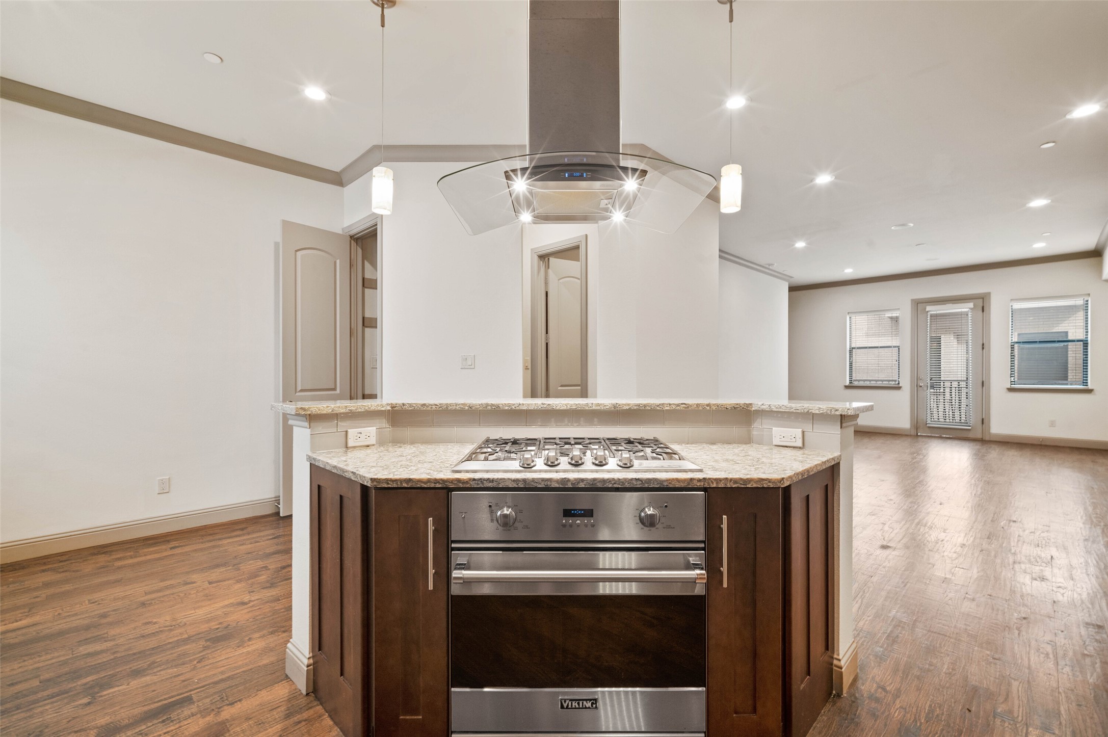 Dallas TX, 3142 Ross Avenue, Unit 1