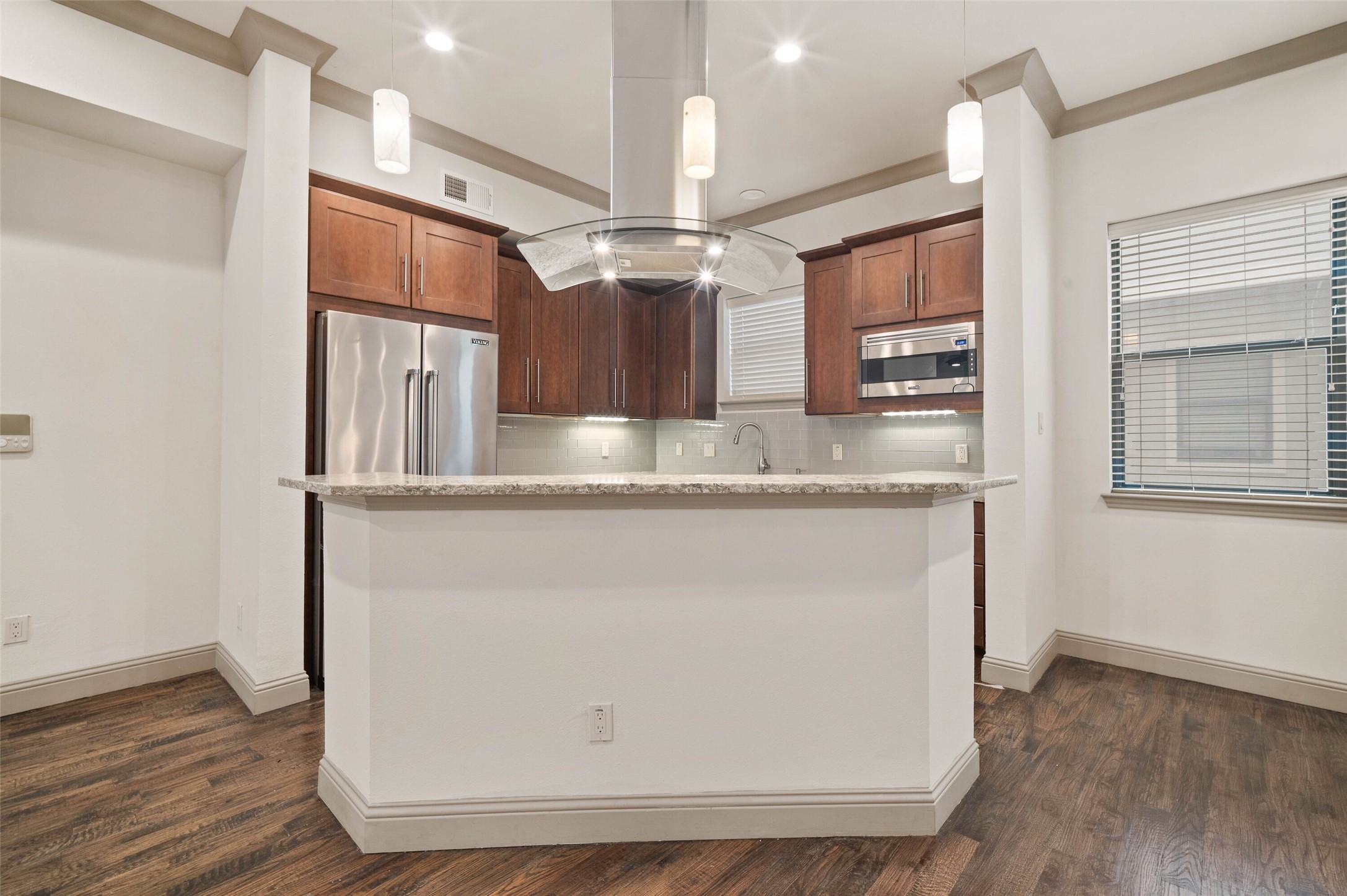 3142 Ross Avenue Dallas TX 75204