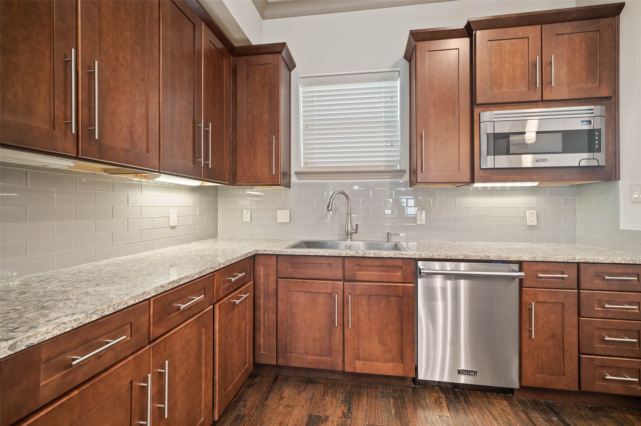3142 Ross Avenue Dallas TX 75204