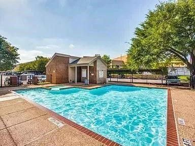 9747 Whitehurst Drive Dallas TX 75243