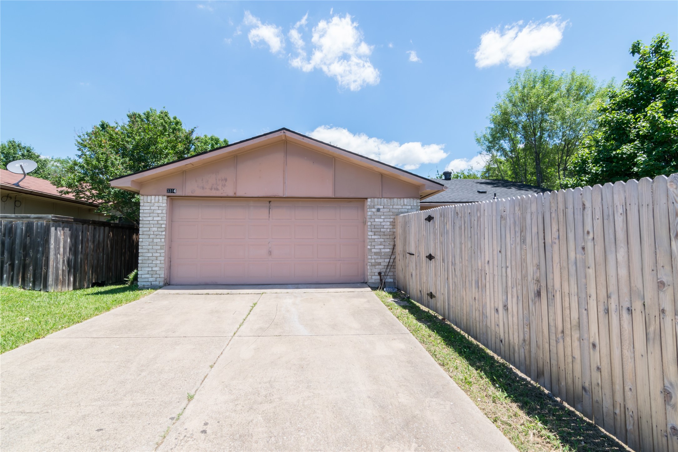 3314 Ridgemoor Drive Garland TX 75044