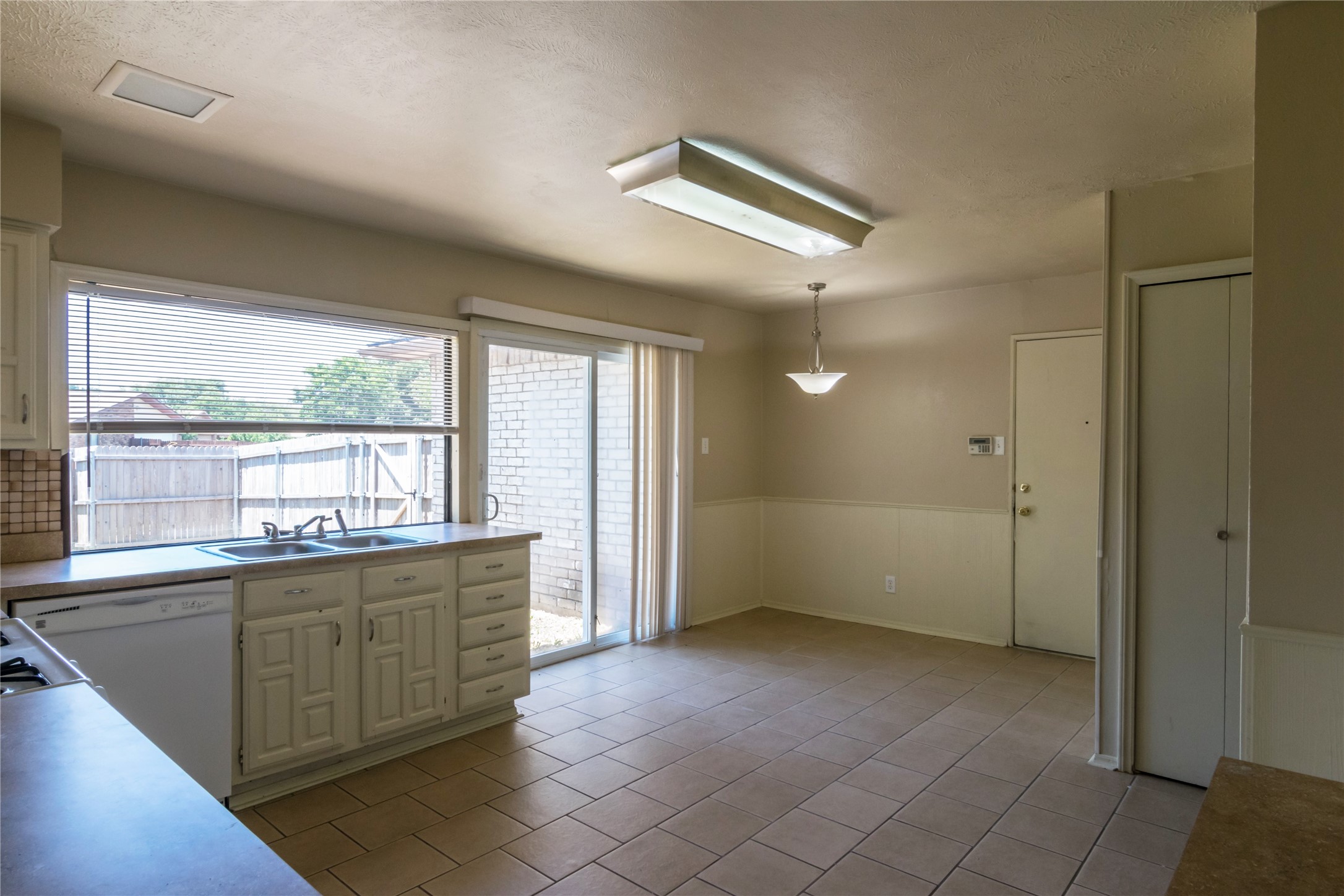 3314 Ridgemoor Drive Garland TX 75044