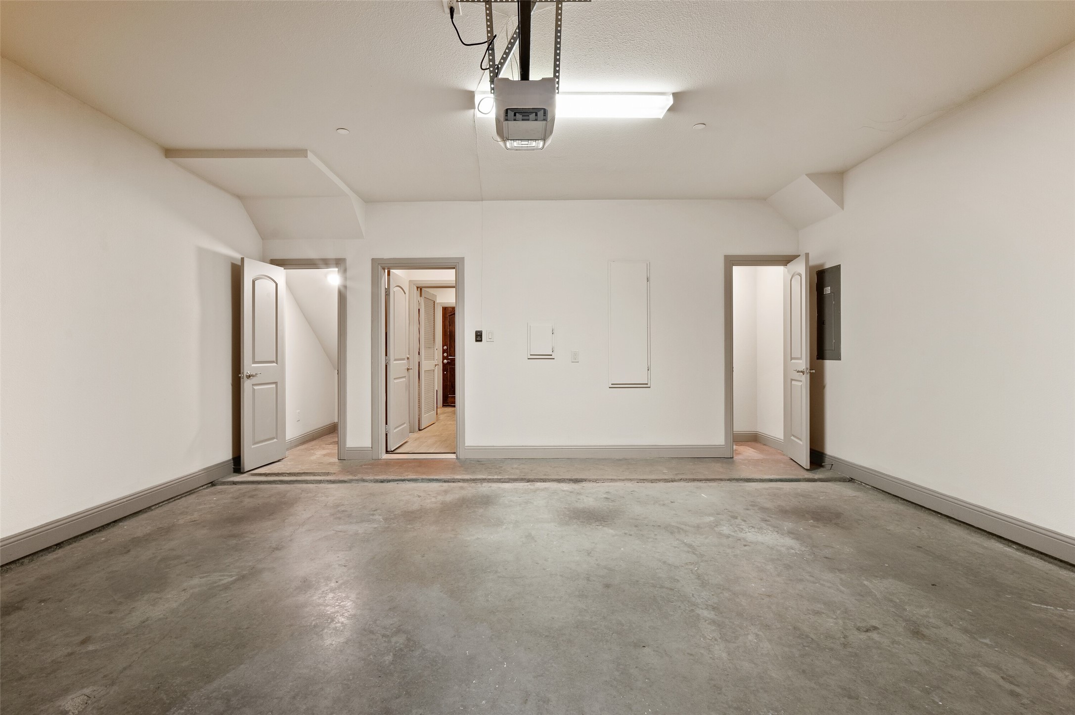 3126 Ross Avenue Dallas TX 75204