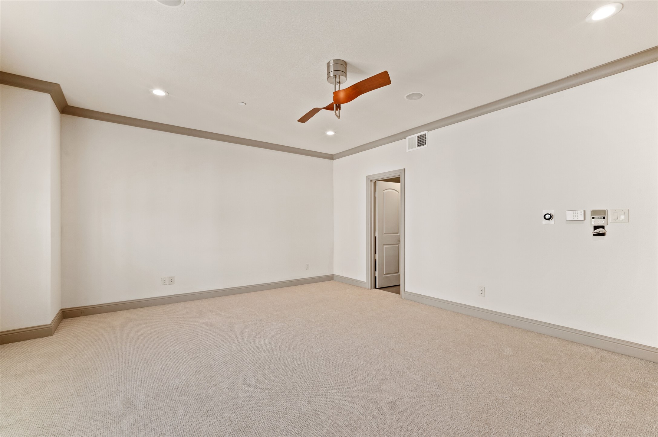 3126 Ross Avenue Dallas TX 75204