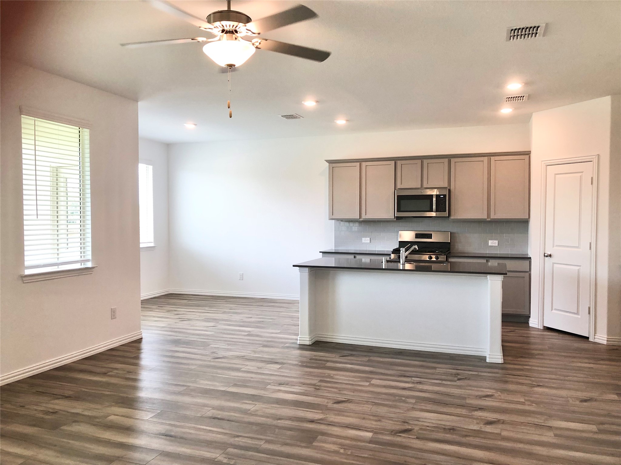 508 Poplar Street Princeton TX 75407