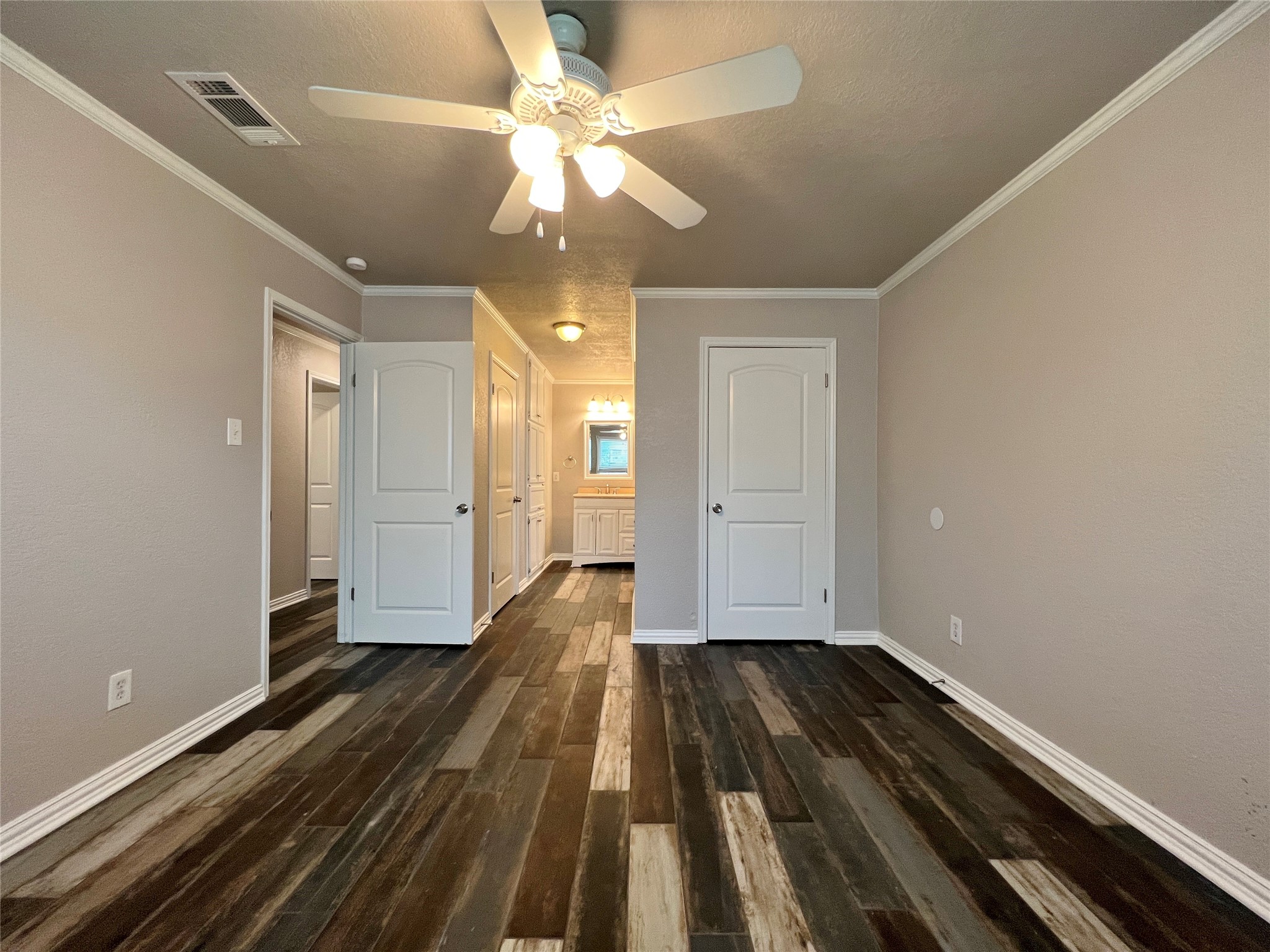 1617 Edge Hill Road Benbrook TX 76126