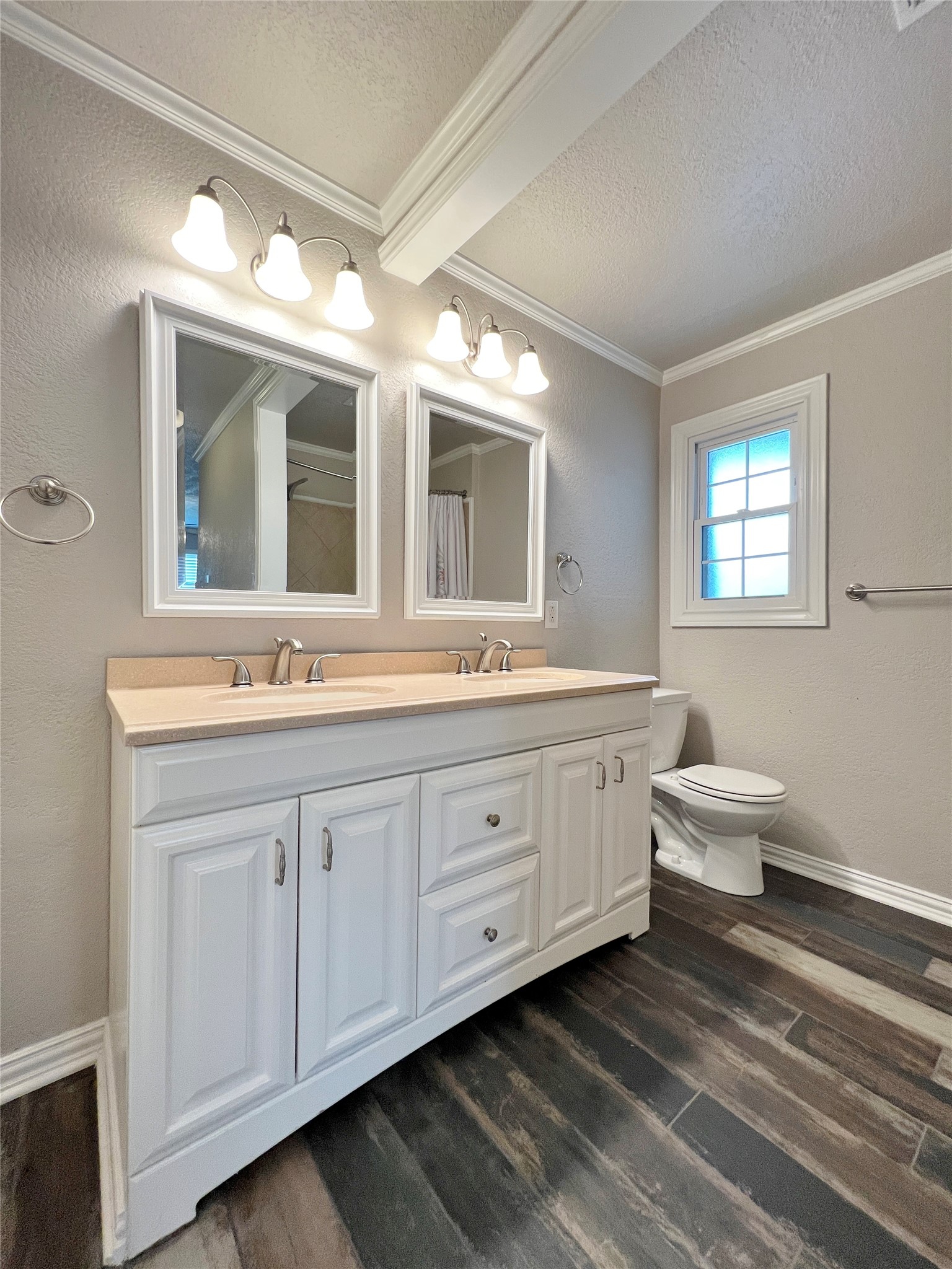 1617 Edge Hill Road Benbrook TX 76126